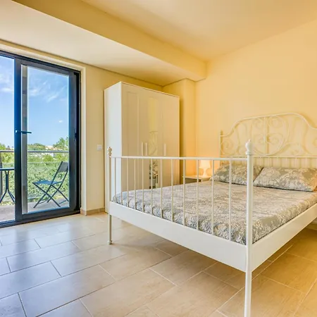 Precioso Duplex En Cala Santandria Con Piscina Y Wifi * Son Carrio (Menorca)