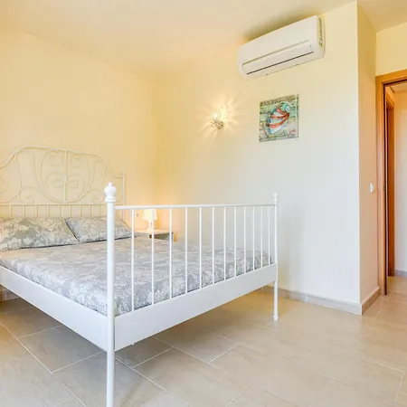 Apartment Precioso Duplex En Cala Santandria Con Piscina Y Wifi