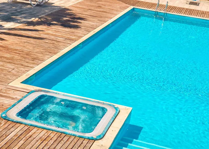 Precioso Duplex En Cala Santandria Con Piscina Y Wifi *